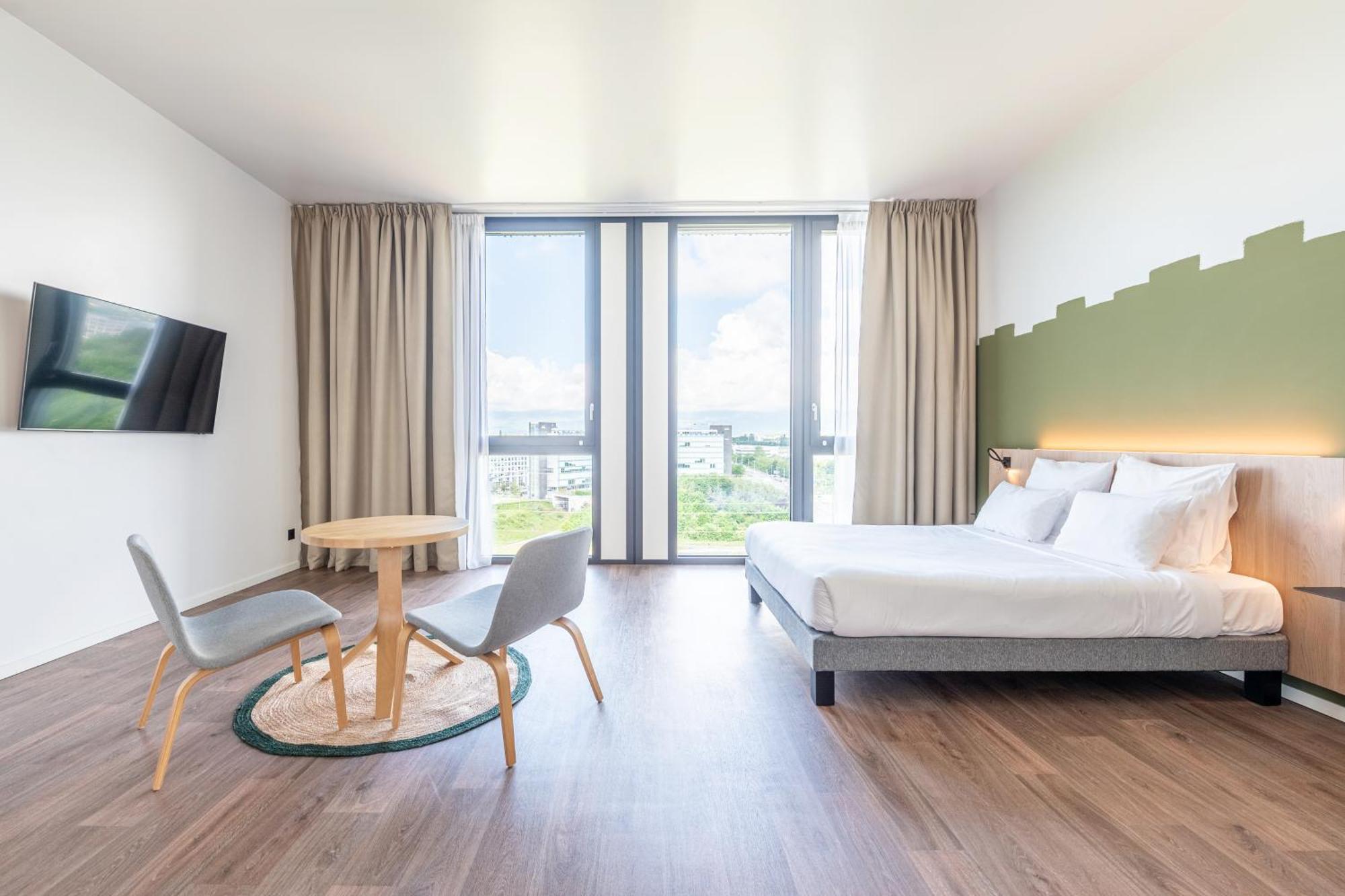 Hotel Geneva Airport 3*